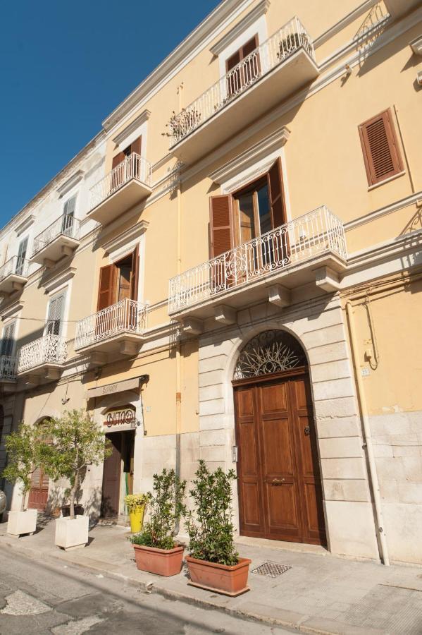 In Rada Bed & Breakfast Trani Exterior photo
