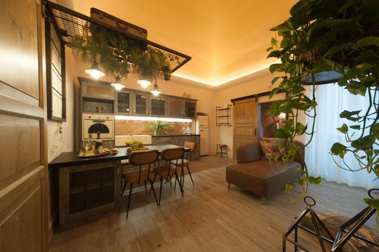 In Rada Bed & Breakfast Trani Exterior photo